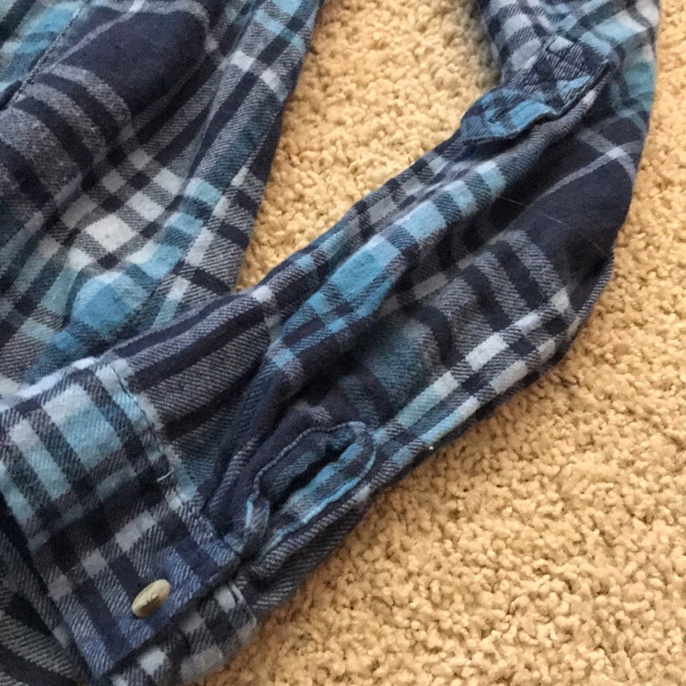 Flannel - Picture 2 of 3